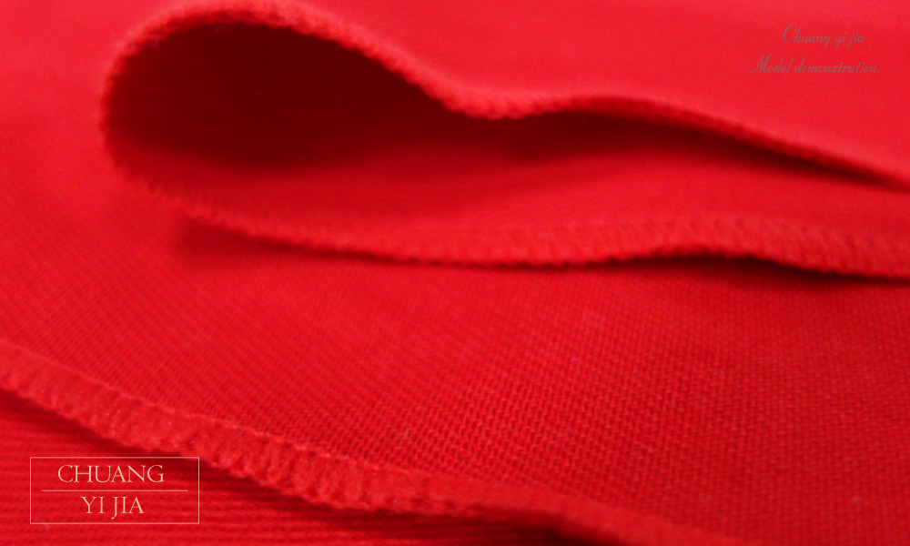 創e家團體服-四角領巾 紅