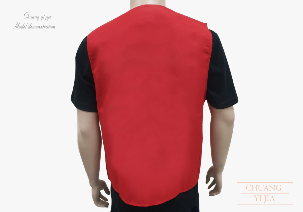 創e家團體服-琶芭裝飾釦貼袋背心訂製款-紅- 背面