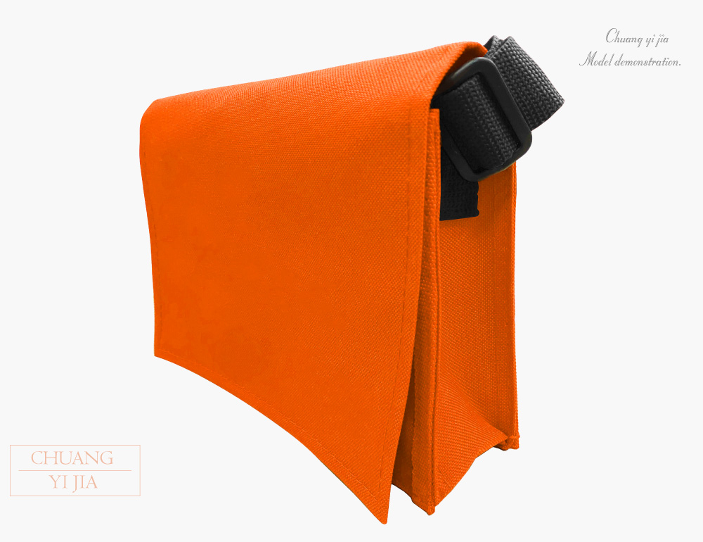 創e家團體服-小書包斜背包訂製-橘色黑帶
