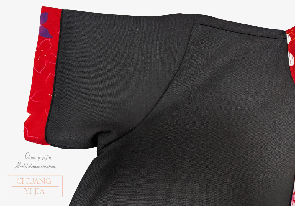 創e家團體服-港式餐飲服 短袖 黑配紅花布 袖口