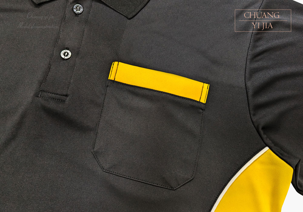 創e家團體服-POLO衫短袖訂製造型接片雙袖款-黑配黃白 口袋