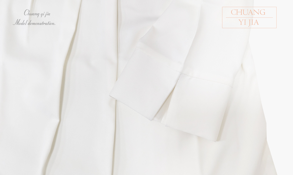 創意家團體服-專櫃襯衫訂製｜七分袖 米白-袖口