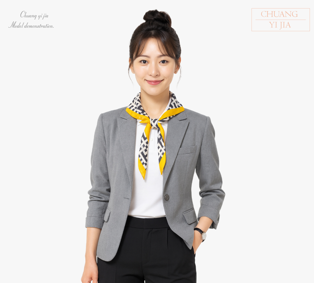 創e家團體服-昇華方巾 黑白格款 正面配戴