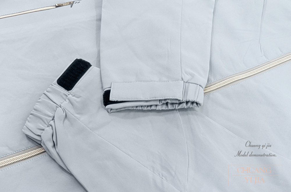  創e家團體服-可拆帽複合精品外套-灰色 袖子