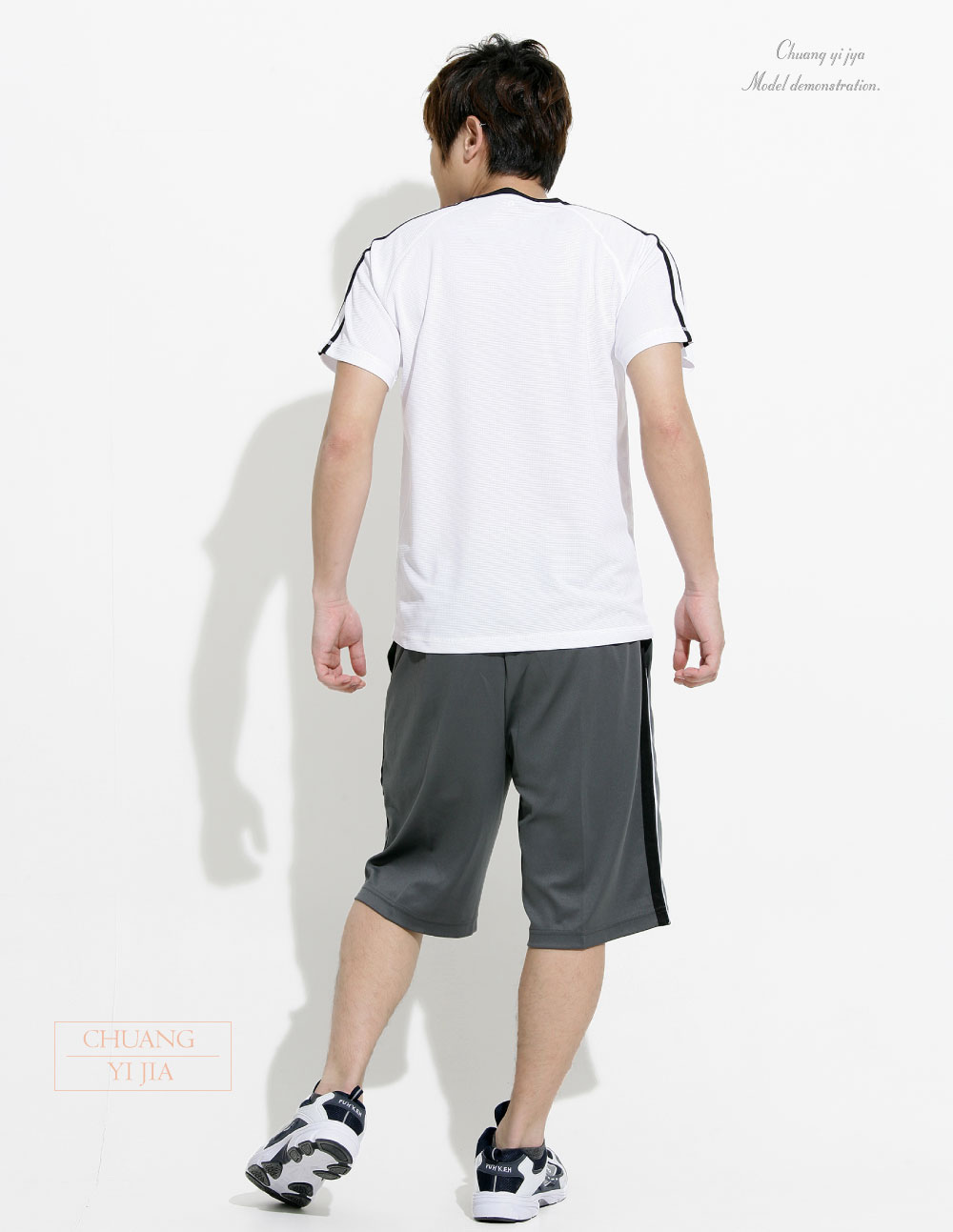 創意家團體服-T恤訂製款-圓領運動風中性-白配黑肩線二條