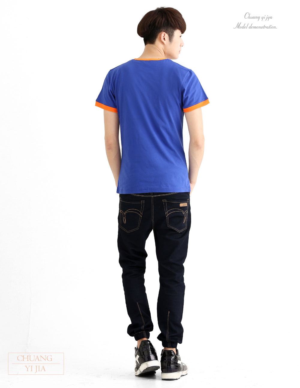 創意家團體服-T恤訂製款v領簡約風中性-寶藍配桔