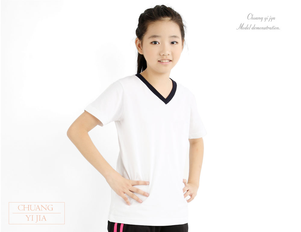 創e家團體服-T恤訂製款v領運動風童版-白黑