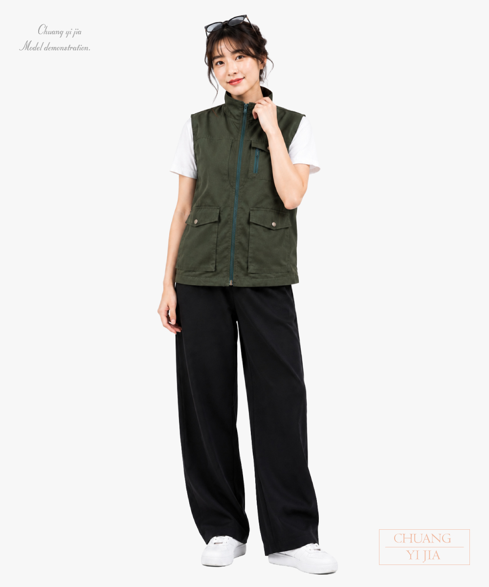 創意家團體服-多口袋工作機能背心｜背部拉鍊透氣款-墨綠-正面全身示意